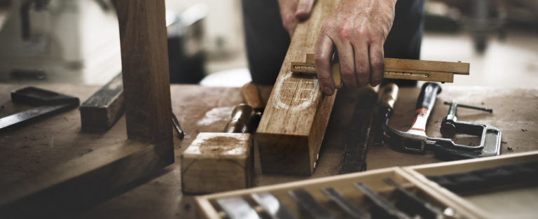 Find the Best Carpenter in Doha— A Practical Guide for Qatar Residents