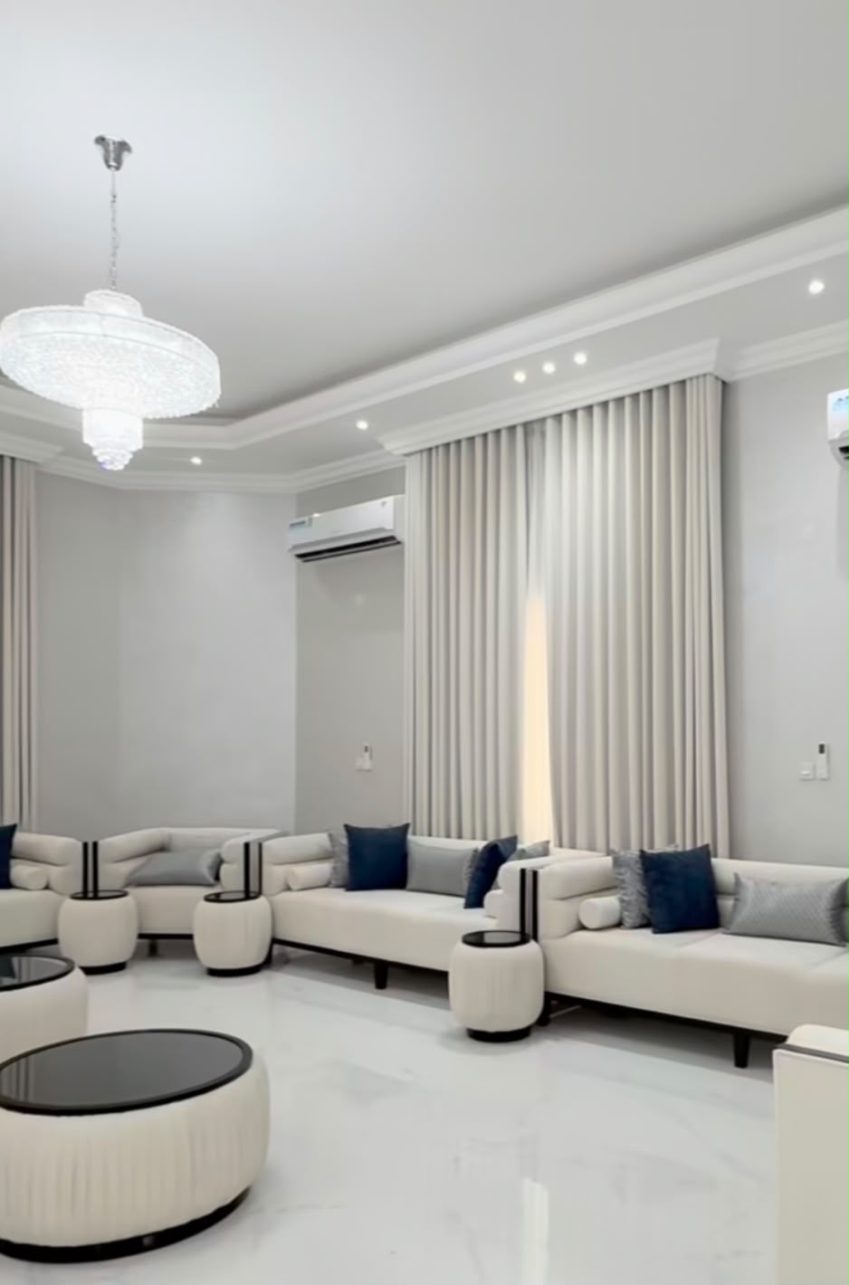 Wave curtains fitted and finished by Doha Home Fix team